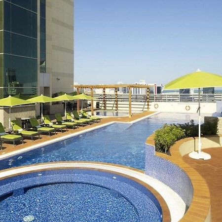 マナーマ フレイザー スイーツ シーフ バーレーンアパートホテル エクステリア 写真 Rooftop pool