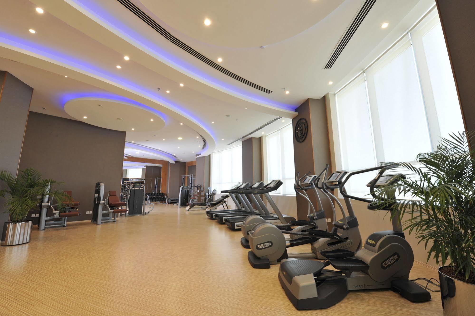マナーマ フレイザー スイーツ シーフ バーレーンアパートホテル 設備 写真 The gym at the hotel